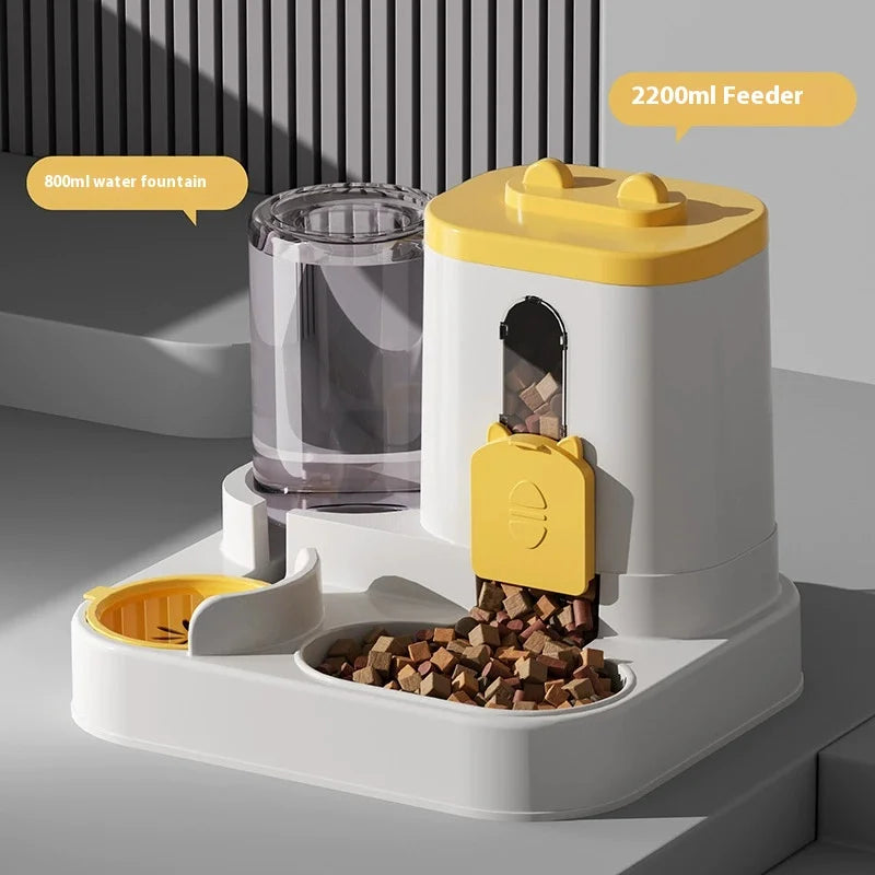 Distributeur automatique d'eau et de nourriture pour chiens et chats